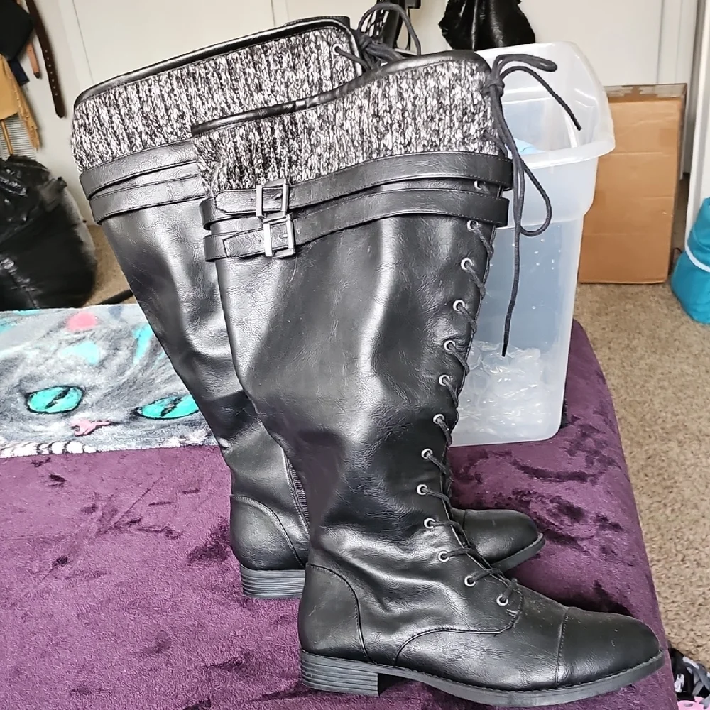 NWOB - Torrid 10W - EXTRA WIDE WIDTH CALF - Black Over the Knee Lace-Up Boots
